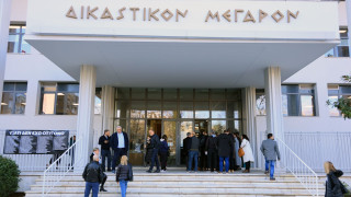 Δίκη για Τέμπη: Στα σπίτια των πραγματογνωμόνων η αστυνομία για κατάσχεση ψηφιακών στοιχείων