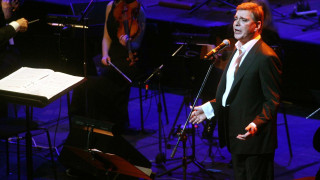 Πέθανε ο Γιώργος Μαρίνος: Σίγησε ο πιο εκρηκτικός showman της ελληνικής σκηνής