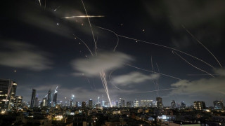 Πώς η τεχνητή νοημοσύνη χρησιμοποιείται στις πολεμικές επιχειρήσεις – Τι φέρνει το μέλλον