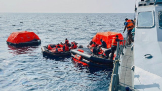 Η Σρι Λάνκα επέστρεψε στο Ιράν τις σορούς των 84 ναυτικών από το πλοίο που επλήγη στον Περσικό