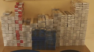 Τρεις συλλήψεις για διακίνηση λαθραίων καπνικών προϊόντων σε Ομόνοια και Πατήσια