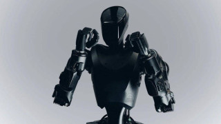 Η Ουκρανία δοκιμάζει στο πεδίο της μάχης τα πρώτα ανθρωποειδή ρομπότ-στρατιώτες