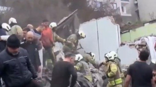 Κατέρρευσε κτήριο στην Κωνσταντινούπολη - Υπάρχουν τραυματίες, επί ποδός σωστικά συνεργεία