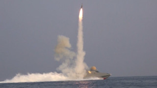 «Θα ναρκοθετήσουμε τον Περσικό αν δεχθούν επίθεση τα νησιά και οι ακτές μας», λέει η Τεχεράνη