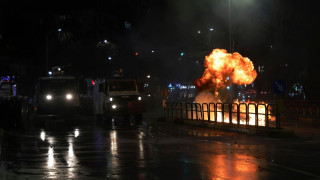 Ένταση και επεισόδια σε διαδήλωση της αντιπολίτευσης στα Τίρανα - 15 συλλήψεις