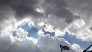 Καιρός: Συννεφιά με βροχές στο μεγαλύτερο μέρος της χώρας - Έως 7 μποφόρ οι άνεμοι στο Αιγαίο