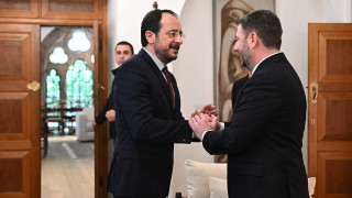 Ανδρουλάκης από Κύπρο: Απαιτούνται διπλωματικές πρωτοβουλίες της ΕΕ για ειρήνευση στη Μ. Ανατολή