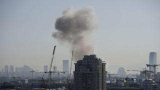 Πόλεμος στη Μέση Ανατολή: Μπαράζ ιρανικών επιθέσεων στο Τελ Αβίβ - Σφυροκοπά το Λίβανο το Ισραήλ