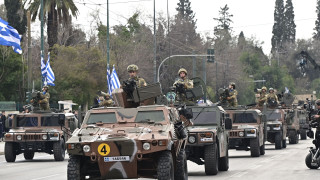 Μηνύματα ισχύος και αποτροπής από τη  στρατιωτική παρέλαση της 25ης Μαρτίου