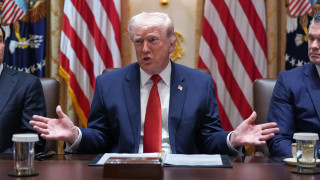 Τραμπ: «Είναι μια επιλογή» ο έλεγχος του πετρελαίου του Ιράν όπως στη Βενεζουέλα