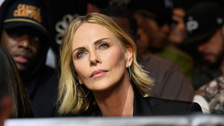 Η Σαρλίζ Θερόν επιστρέφει στο Netflix με το καταιγιστικό «Apex» - Ένας εφιάλτης στην άγρια φύση