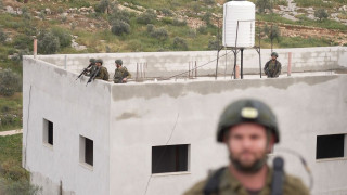 Ισραηλινοί στρατιώτες συνέλαβαν δημοσιογράφους του CNNi που κάλυπταν επίθεση εποίκων στην Δυτ. Όχθη