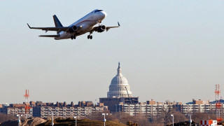 Συναγερμός σε αεροδρόμια των ΗΠΑ λόγω οσμής χημικών στο κέντρο πτήσεων - Ακυρώθηκαν δρομολόγια