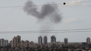 Τραμπ: «Θα μπορούσαμε να πάροουμε το πετρέλαιο του Ιράν»- Βομβαρδίστηκε μονάδα αφαλάτωσης σε Κουβέιτ