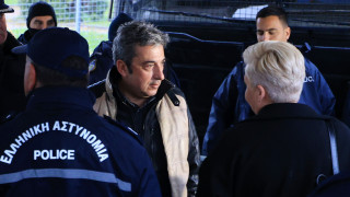 Ξεκινά ξανά η δίκη για τα Τέμπη: Με επίδειξη ταυτότητας η είσοδος - Τι λένε οι συγγενείς των θυμάτων