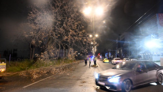 Νέα Μάκρη: Ο 55χρονος παρασύρθηκε από νερά ύψους ενός μέτρου και εγκλωβίστηκε κάτω από αυτοκίνητο