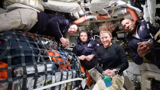 Αποστολή «Aρτεμις 2»: Ξεκίνησαν το ταξίδι προς τη Σελήνη οι αστροναύτες