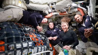 Οι 2.750°C, τα ψίχουλα και το παρκάρισμα στο διάστημα: Όσα δεν ξέρετε για το Artemis II