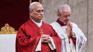 Πάπας Λέων: «Κάποιοι νομίζουν ότι έλαβαν απεριόριστη εξουσία»