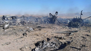 Ταυτότητες, πιστωτικές κάρτες και φωτογραφίες: Τι λένε ότι βρήκαν οι Ιρανοί στα συντρίμμια του C-130