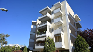 Μαρούσι: «Ακούσαμε καβγά πριν την πτώση από το μπαλκόνι» λέει μάρτυρας - Χειρουργήθηκε η 27χρονη