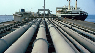 Οι ΗΠΑ έπληξαν στρατιωτικούς στόχους στο νησί Χαργκ - «Όχι σε προσωρινή κατάπαυση», λέει το Ιράν