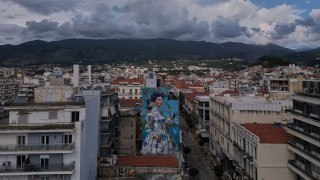 EY: Η Ελλάδα παραμένει σε τροχιά ανάπτυξης - Προοπτικές και εξελίξεις