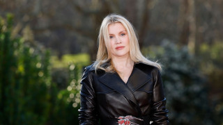 Σενάρια για reboot του ερωτικού θρίλερ «Basic Instinct» από την Έμεραλντ Φένελ