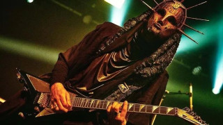 Γιατί οι metal μπάντες φορούν μάσκες - Από αισθητική σε ακραία εμπειρία σκηνής