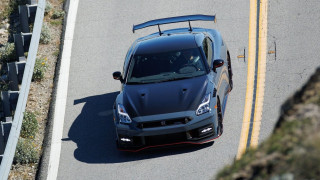 Ο Godzilla, το εμβληματικό Nissan GT-R, θα γίνει υβριδικό