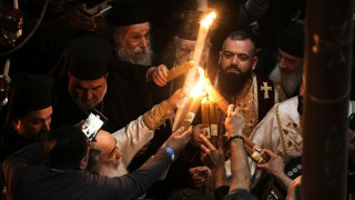 Live: Ιεροσόλυμα: «Δεύτε λάβετε φως» - Πανηγυρικό κλίμα στην τελετή αφής