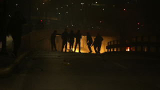 Τραυματισμοί ανηλίκων και συλλήψεις για ρίψη κροτίδων στην Ηλεία