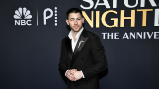 Από αμετανόητος εργένης... μπαμπάς: Ο Νικ Τζόνας πρωταγωνιστεί στη νέα ρομαντική ταινία του Netflix