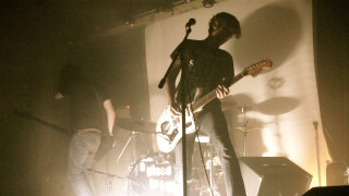 A Place to Bury Strangers: Μια «εκκωφαντική» εμπειρία της σύγχρονης rock έρχεται στην Αθήνα