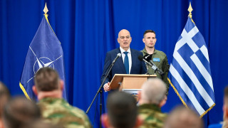 Δένδιας από Πρίστινα: Η παρουσία της Ελληνικής Δύναμης Κοσσυφοπεδίου επιτρέπει να υπάρχει ασφάλεια