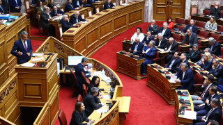 Live η δευτερολογία Μητσοτάκη στην προ ημερησίας συζήτηση