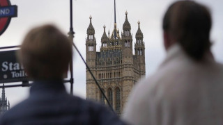 Υπογραφές συγκεντρώνουν στην Βρετανία για την επιβολή κυρώσεων στο Ισραήλ