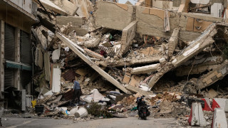 «Είμαστε με το δάχτυλο στη σκανδάλη αν το Ισραήλ παραβιάσει την εκεχειρία» απειλεί το Ιράν