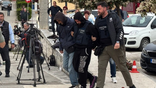 Κεφαλονιά: Προφυλακιστέοι και οι τρεις κατηγορούμενοι για τον θάνατο της 19χρονης Μυρτώς
