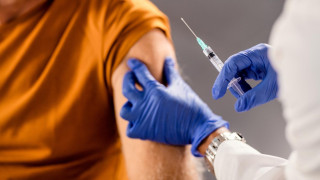 Εμβολιασμός: Έξι ζωές σώζονται κάθε ένα λεπτό – Διαρκής επένδυση για την υγεία