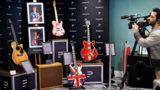 Αντικείμενα των Slash, Τζον Λένον, Φρέντι Μέρκιουρι «στο σφυρί» σε δημοπρασία