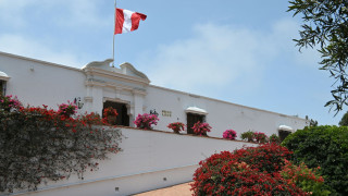 Περού: Παραιτήθηκε ο υπουργός Άμυνας μετά την αναβολή αγοράς αεροσκαφών F-16