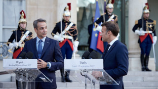 Επίσκεψη Μακρόν στην Αθήνα: Στρατηγικά μηνύματα και πλούσια ατζέντα - Τι ανάφερει διεθνολόγος