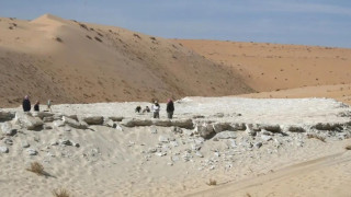 Αρχαιολόγοι βρήκαν ανθρώπινα αποτυπώματα 115.000 ετών κάπου που δεν θα έπρεπε να βρίσκονται