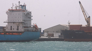 Πειρατές έκαναν ρεσάλτο σε φορτηγό πλοίο και το οδηγούν προς τη Σομαλία