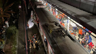 Ινδονησία: Σύγκρουση τρένων σε σιδηροδρομικό σταθμό κοντά στην Τζακάρτα