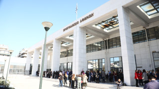 Ποια η πιθανή ποινική μεταχείριση του 89χρονου που πυροβόλησε πέντε άτομα σε ΕΦΚΑ και Εφετείο