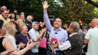 Live: «Μη βιάζεστε, όλα θα γίνουν στην ώρα τους... » το μήνυμα Τσίπρα για το νέο του κόμμα