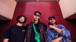Viktor Sági των Jazzbois στο CNN Greece: Παίζουμε σαν να κάνουμε ομαδική θεραπεία