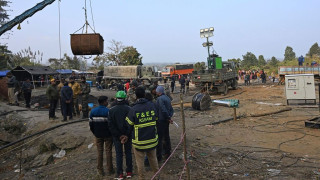 Ινδία: Ένας νεκρός και τουλάχιστον 40 τραυματίες από κατάρρευση ανθρακωρυχείου